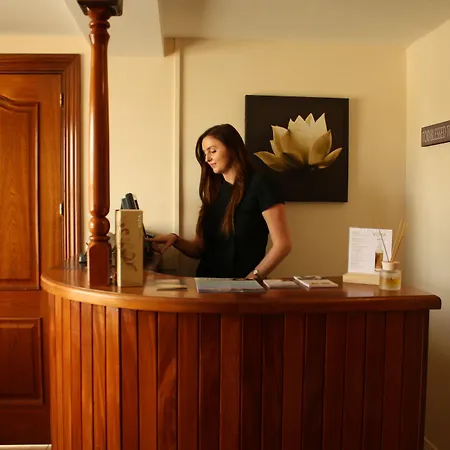Sandhouse Hotel 4*