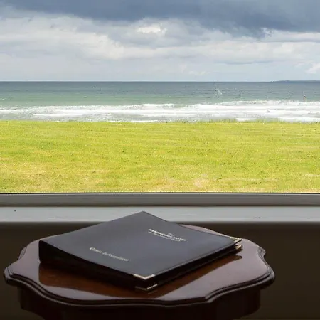 Sandhouse Hotel 4*