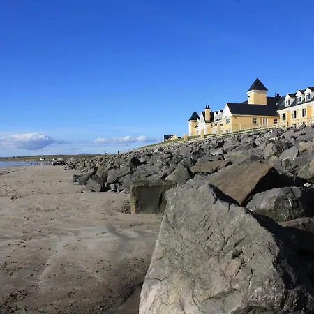 Sandhouse