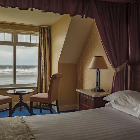 Sandhouse Отель 4*