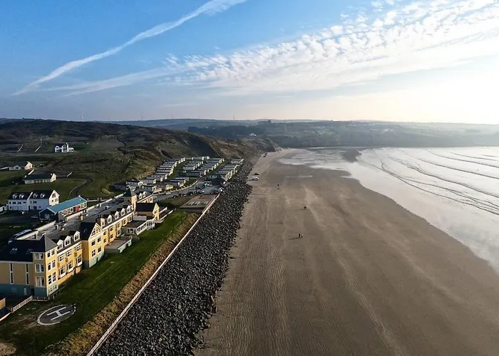 Отель Sandhouse